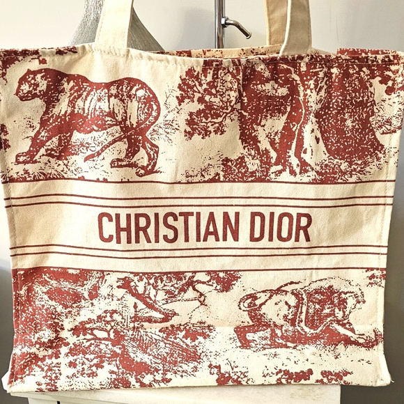 Christian Dioriviera Tote - Picture 6 of 6